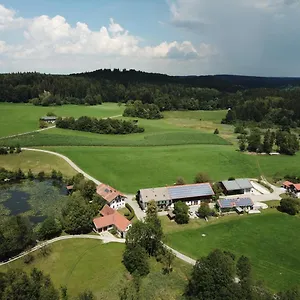 Apartment Feuerer, Pittenhart